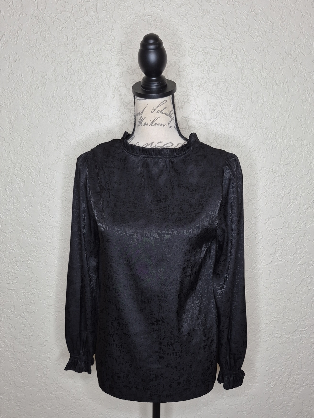 Black Crinkle Print Long Sleeve Top - Picture 1 of 8